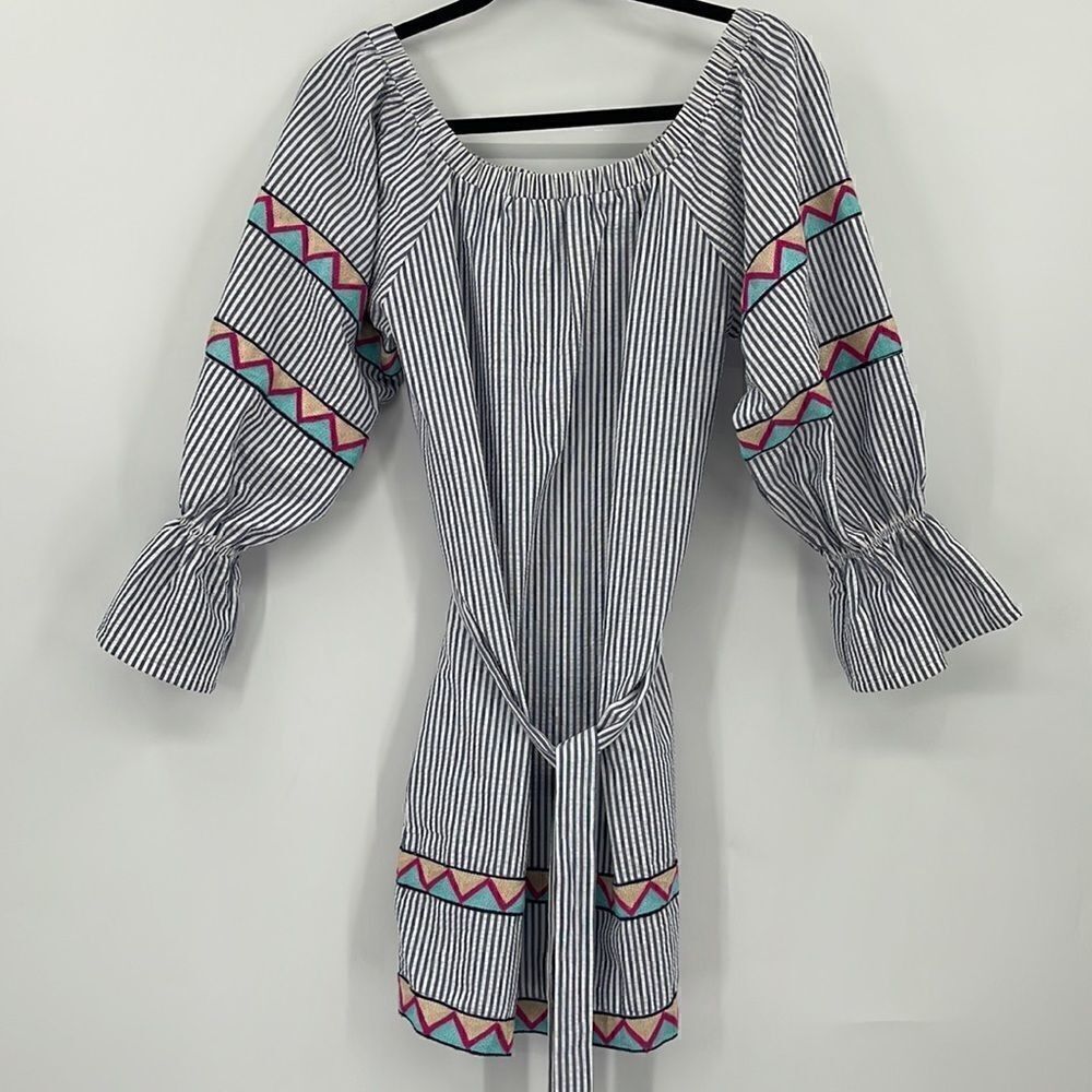 SUBOO SEERSUCKER EMBROIDERED BELTED DRESS